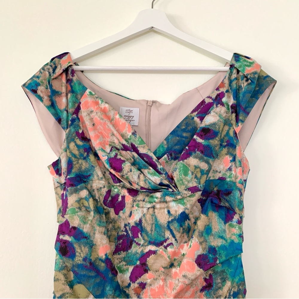 watercolor floral print fitted dress by Suzi Chin for Maggy Boutique - Picture 4 of 17